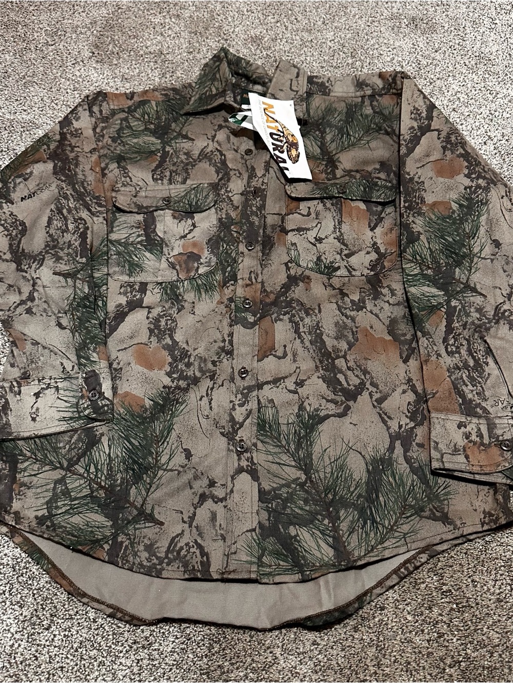 Men's Casual Button-Down Camouflage Shirt - Green/Brown